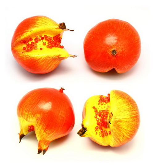 Crack pomegranate